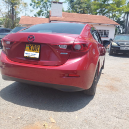 
										Mazda Axela 2018 full									