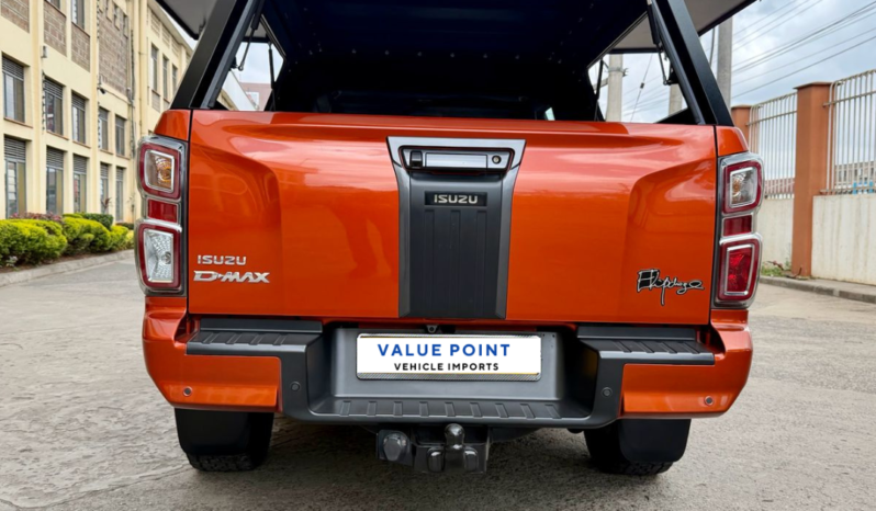 
								2023 Isuzu D-MAX Kipchoge Edition full									