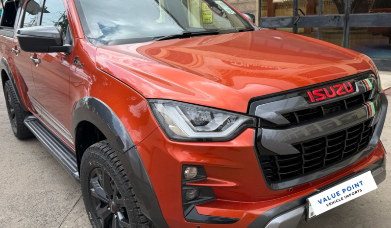 
								2023 Isuzu D-MAX Kipchoge Edition full									