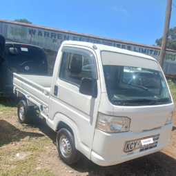 
										2014 Honda Acty Pickup full									