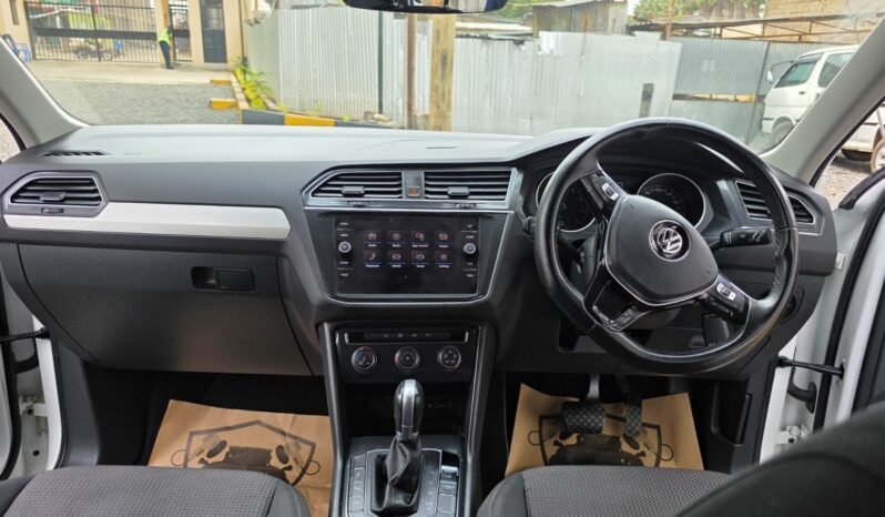 
								2018 Volkswagen Tiguan full									