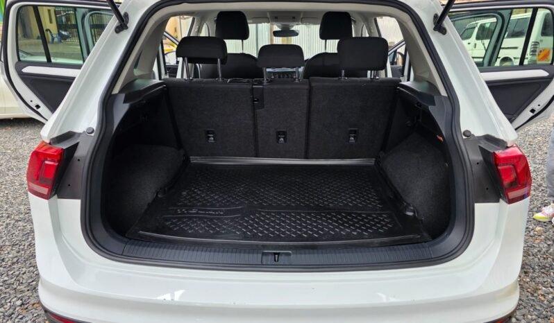 
								2018 Volkswagen Tiguan full									