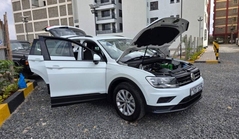
								2018 Volkswagen Tiguan full									