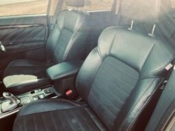 
										2018 Mitsubishi Outlander PHEV full									