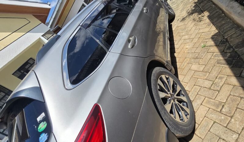 
								Subaru Outback 2016 full									