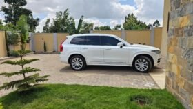 Volvo XC90 T6