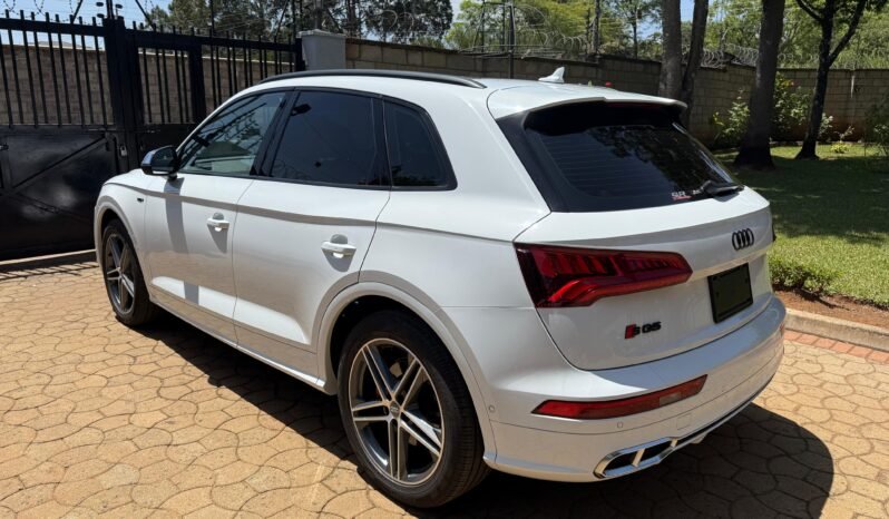 
								Audi SQ5 2018 full									