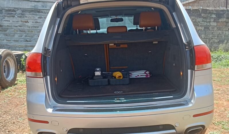 
								2007 Volkswagen Touareg full									