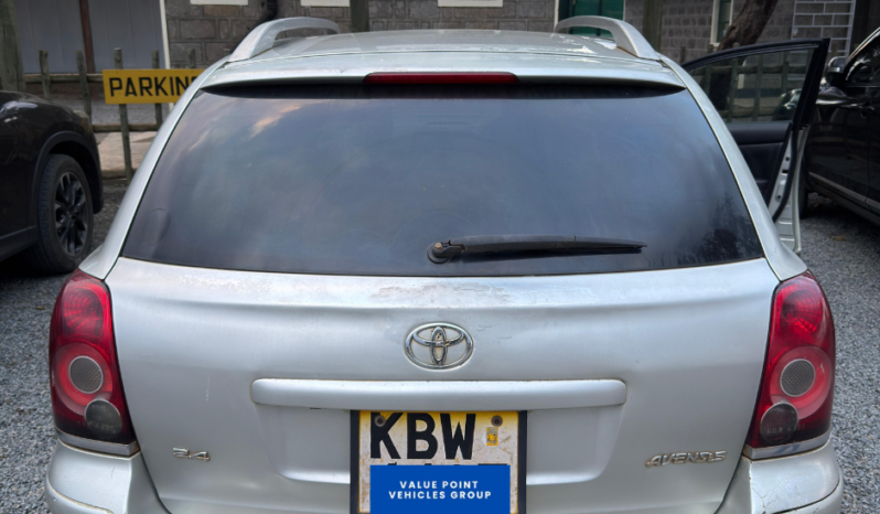 
								Toyota Avensis 2006 full									