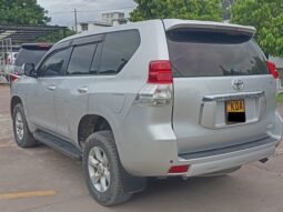 
										Toyota Land Cruiser Prado TX 2013 full									