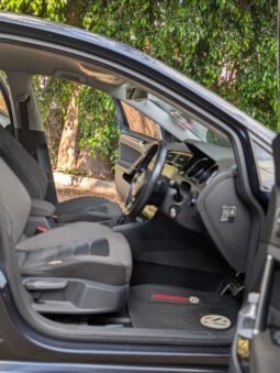 
										Volkswagen Golf 2014 full									