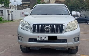 Toyota Land Cruiser Prado TX 2013