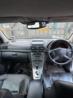 
										Toyota Avensis 2006 full									