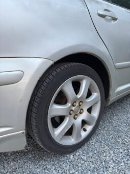 
										Toyota Avensis 2006 full									