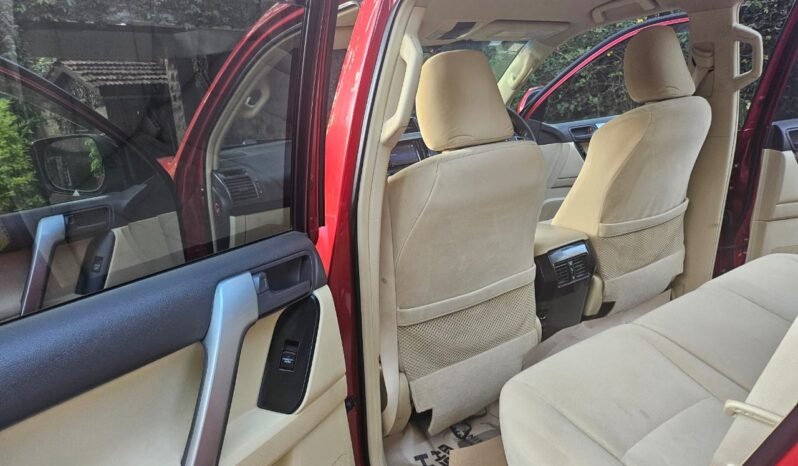 
								Toyota Land Cruiser Prado 2015 full									