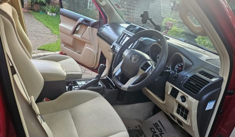 
								Toyota Land Cruiser Prado 2015 full									