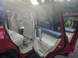 
										Toyota Land Cruiser Prado 2015 full									