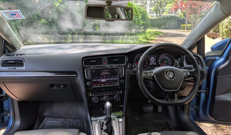 
								Volkswagen Golf MK7 2015 full									