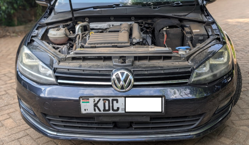 
								Volkswagen Golf 2014 full									