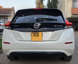 
										2019 Nissan Leaf S full									