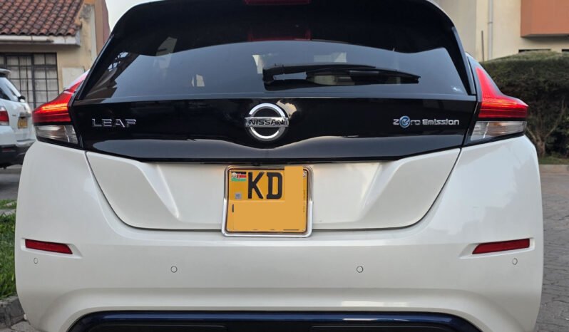 
								2019 Nissan Leaf S full									