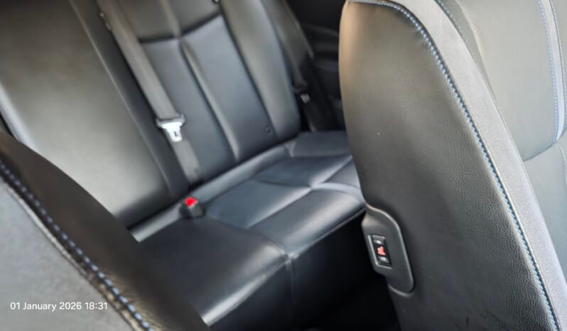 
								2019 Nissan Leaf S full									