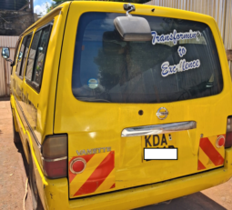 
										Nissan Vanette 2014 full									